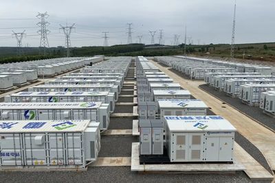 綠色崛起 繪就海油發(fā)展低碳畫(huà)卷下的新能源發(fā)電及儲(chǔ)能系統(tǒng)與設(shè)備